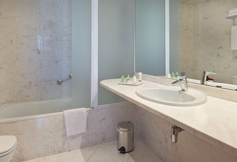 اتاق استاندارد, NH Barcelona Entenza