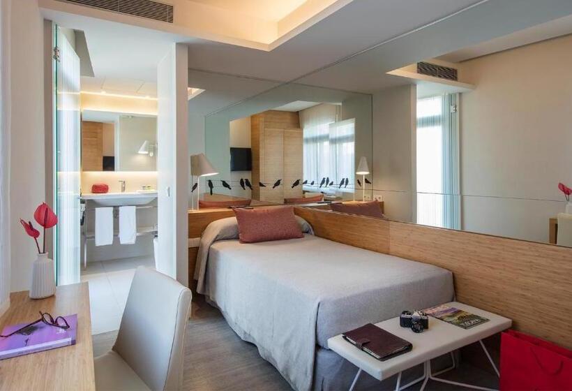 اتاق استاندارد یک نفره, Park