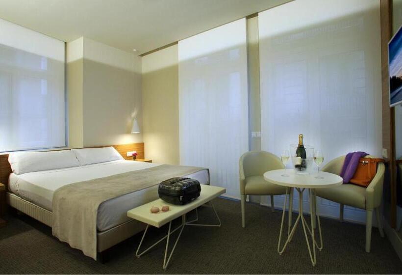 اتاق لوکس, Park