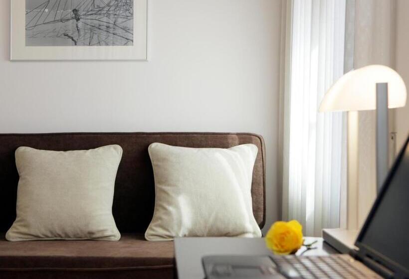 اتاق استاندارد سه نفره, Park