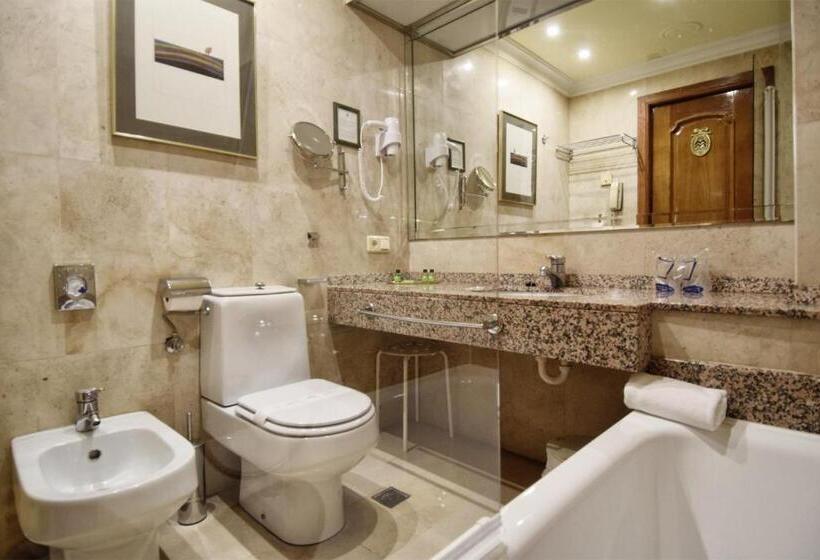 اتاق استاندارد یک نفره, Maria Luisa