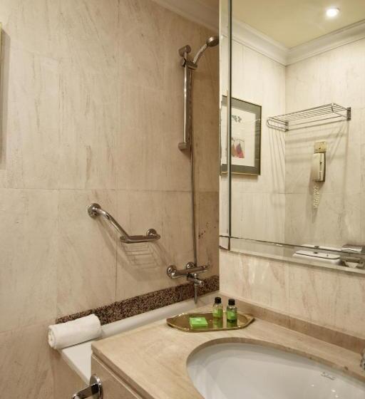 اتاق استاندارد یک نفره, Maria Luisa