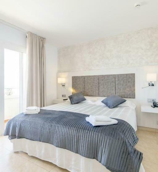 标准间带游泳池, Sa Barrera Adults Only