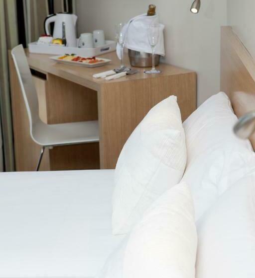 اتاق پرمیوم با چشمانداز دریا, Samos