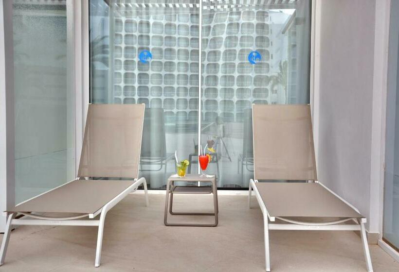 اتاق پرمیوم, Samos