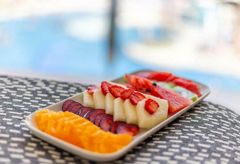 سوییت جونیور, Samos