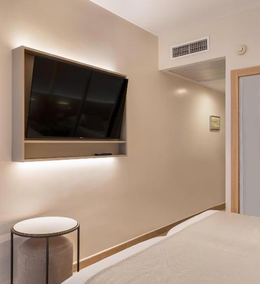 اتاق پرمیوم با چشمانداز دریا, Samos