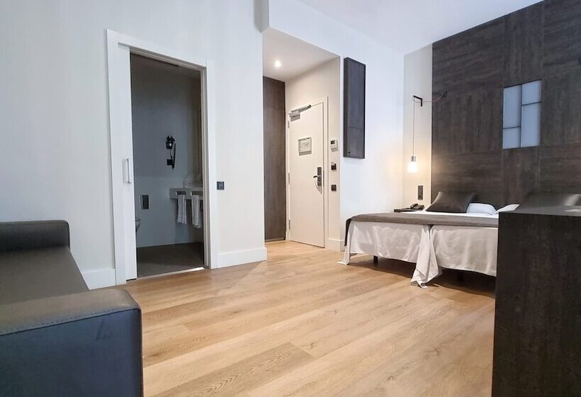 Семейный Номер, Sant Agusti