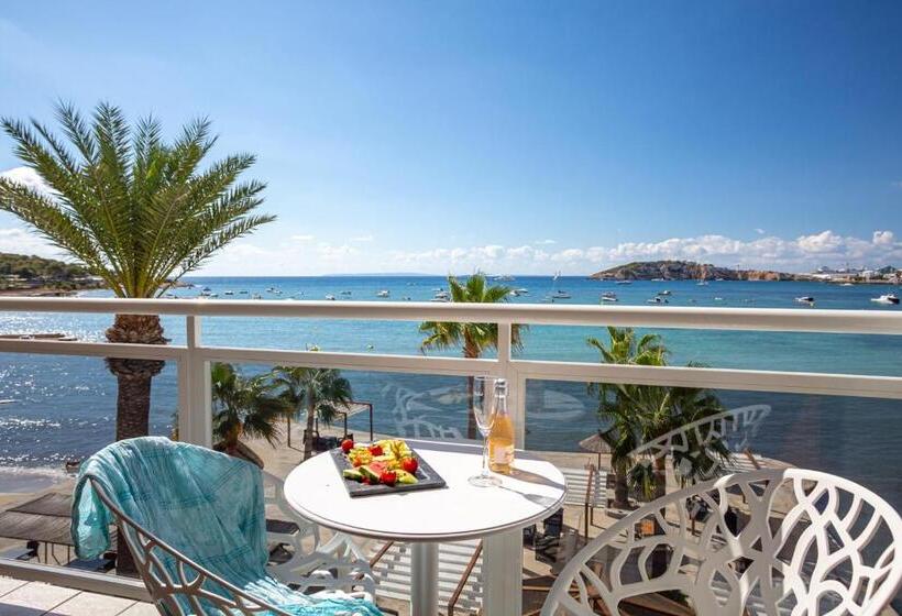 스탠다드 룸 바다 전망, Ses Figueres