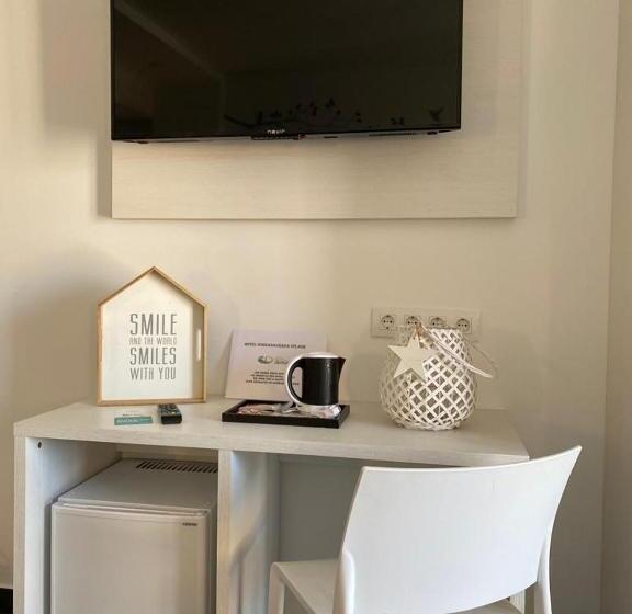 Четырехместный Номер Стандарт, Sorra Daurada Splash