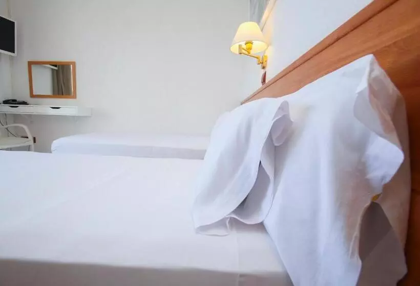 اتاق اساندارد با چشم‌انداز جانبی به دریا, Solvi Hotel   Adults Only