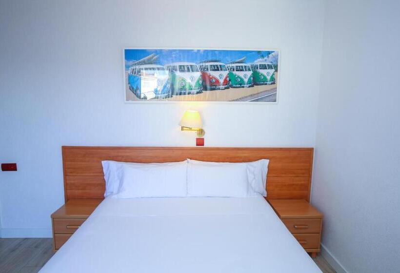 اتاق اساندارد با چشم‌انداز جانبی به دریا, Solvi Hotel   Adults Only