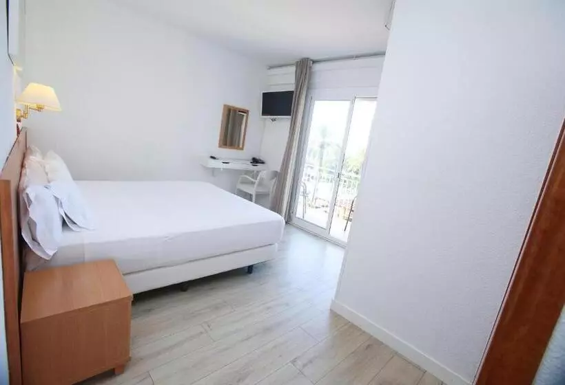 اتاق اساندارد با چشم‌انداز جانبی به دریا, Solvi Hotel   Adults Only