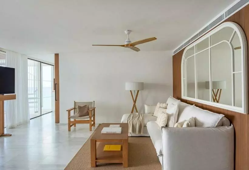 ペントハウスルーム, Villa Le Blanc Gran Meliá Hotel