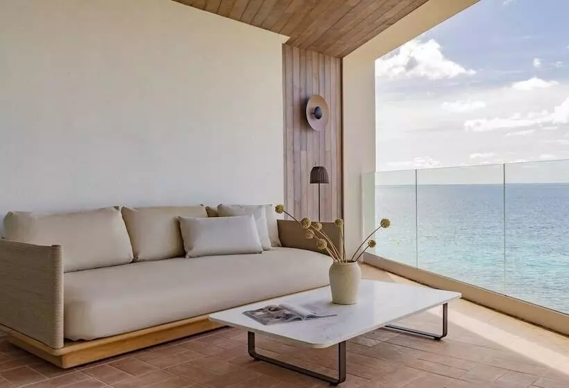 ペントハウスルーム, Villa Le Blanc Gran Meliá Hotel