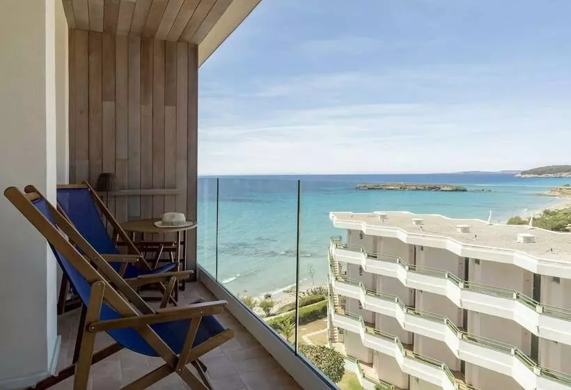 オーシャンビュースタンダードルームテラス付き, Villa Le Blanc Gran Meliá Hotel