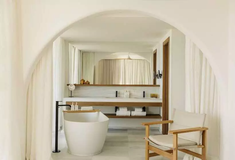 海の見えるマスタースイートルーム, Villa Le Blanc Gran Meliá Hotel