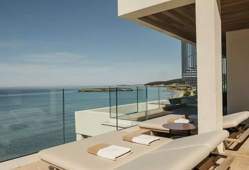 海の見えるマスタースイートルーム, Villa Le Blanc Gran Meliá Hotel