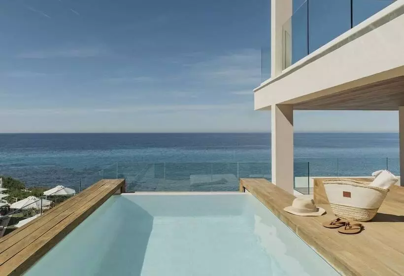 海の見えるマスタースイートルーム, Villa Le Blanc Gran Meliá Hotel