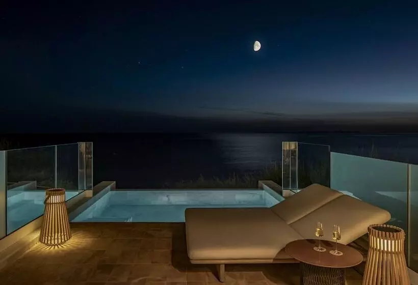 海の見えるマスタースイートルーム, Villa Le Blanc Gran Meliá Hotel