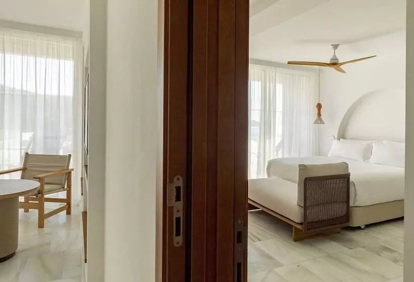 スタンダードコネクティングルーム, Villa Le Blanc Gran Meliá Hotel