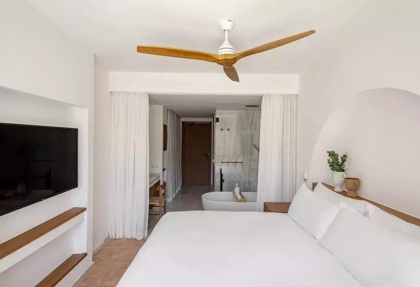 テラス付きスタンダードルーム, Villa Le Blanc Gran Meliá Hotel