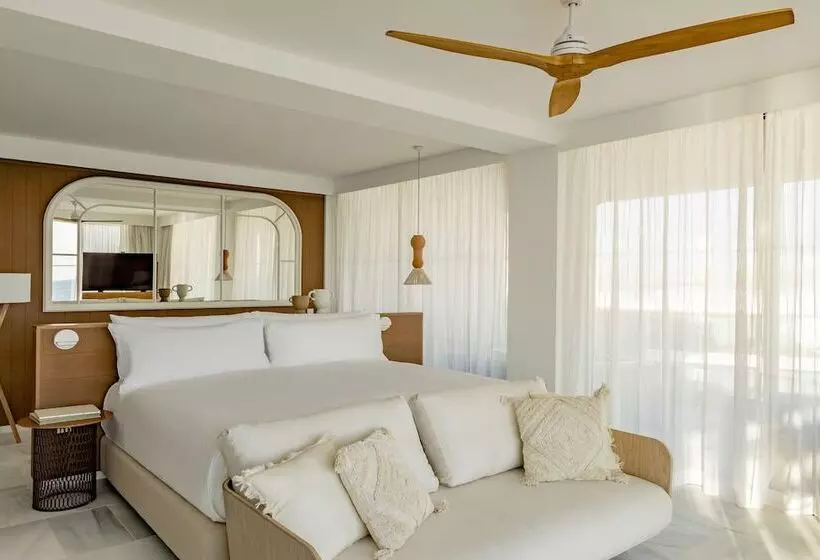 オーシャンビュースイート, Villa Le Blanc Gran Meliá Hotel