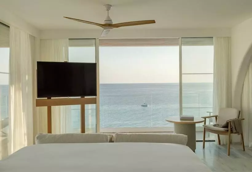 オーシャンビュースイート, Villa Le Blanc Gran Meliá Hotel