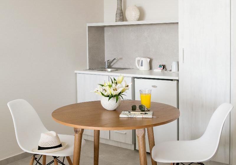 豪华海景房, Flamero