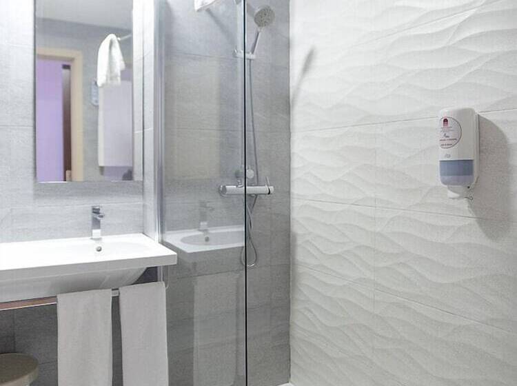 标准间, Alboran Algeciras