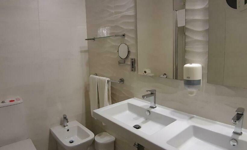 标准间, Alboran Algeciras