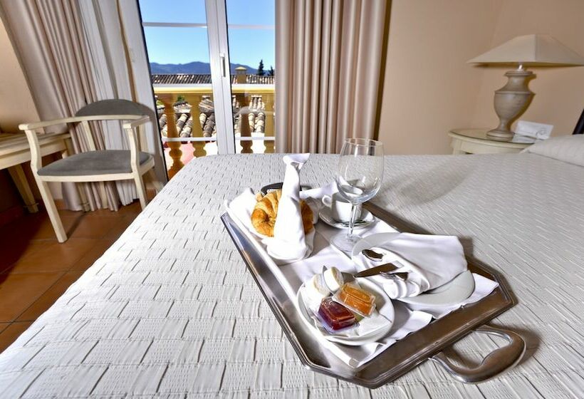 标准间, Alboran Algeciras