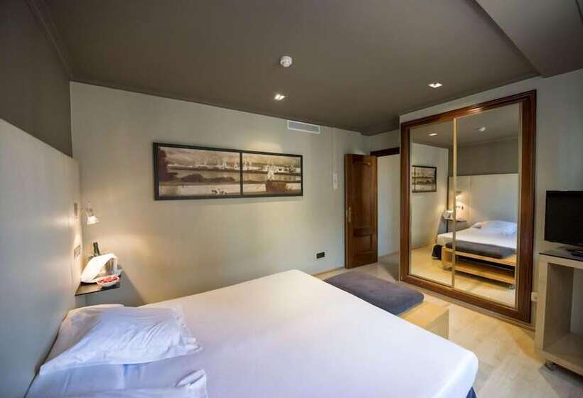 Номер Стандарт, Almirante