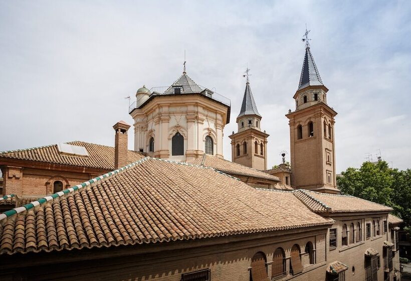 Chambre Standard, Dauro Premier