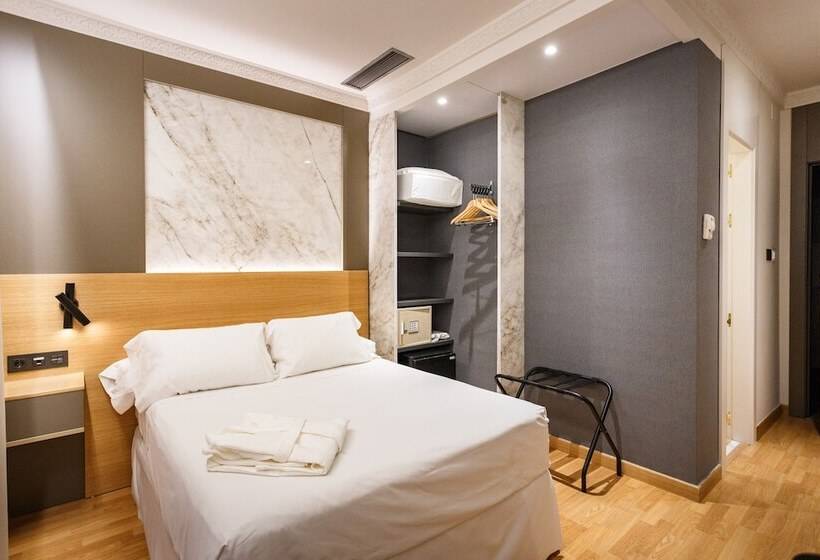 Chambre Standard, Dauro Premier