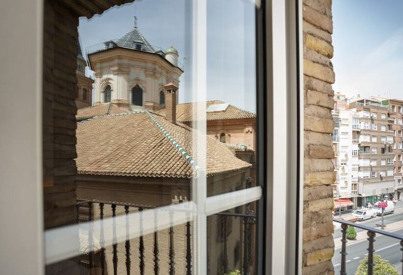 Chambre Standard, Dauro Premier