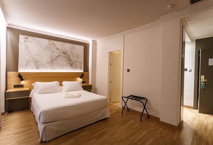 Chambre Triple Standard, Dauro Premier