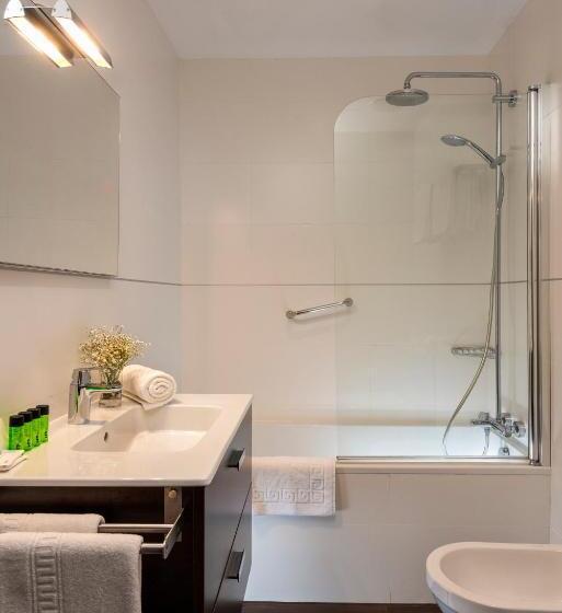 Quarto Estandar com Terraço, De Francia Y Paris