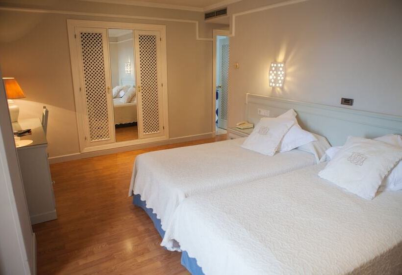 Quarto standard, Dona Blanca