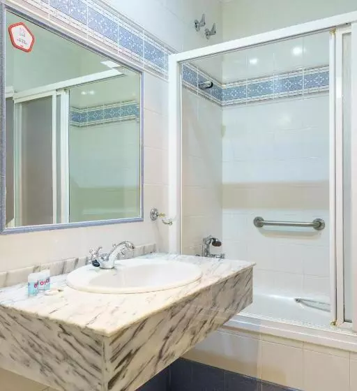 Standard Room, España