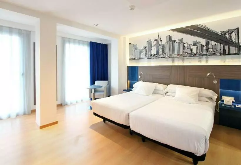 اتاق استاندارد با چشم‌انداز, Eurostars Blue Coruna