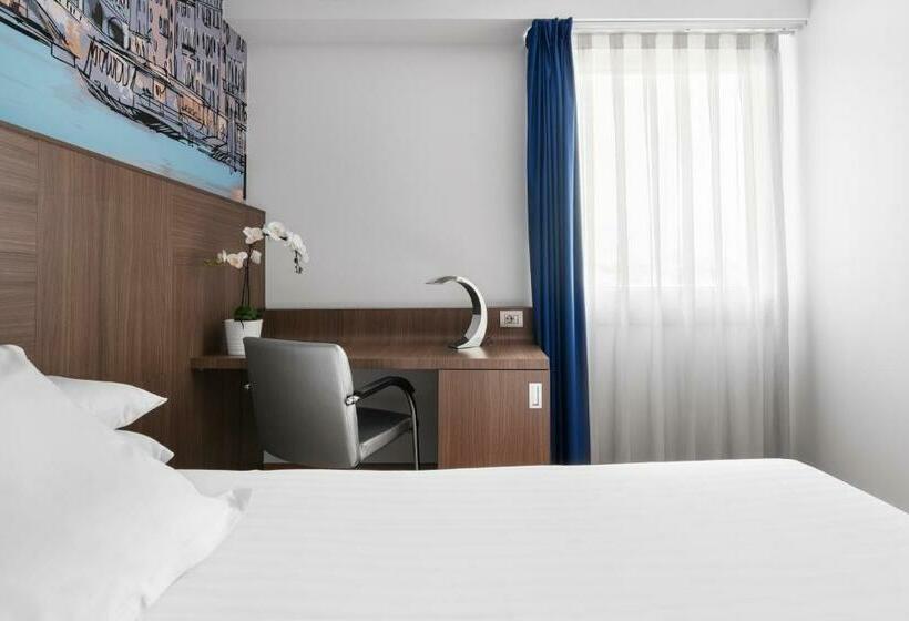 اتاق استاندارد یک نفره, Eurostars Blue Coruna