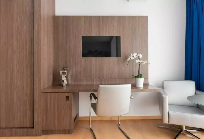 اتاق استاندارد با چشم‌انداز, Eurostars Blue Coruna