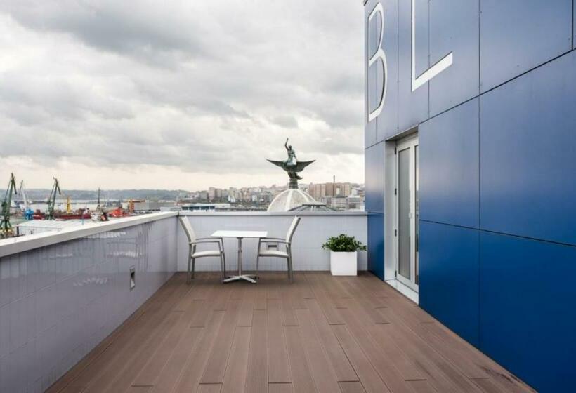 테라스 주니어 스위트, Eurostars Blue Coruna