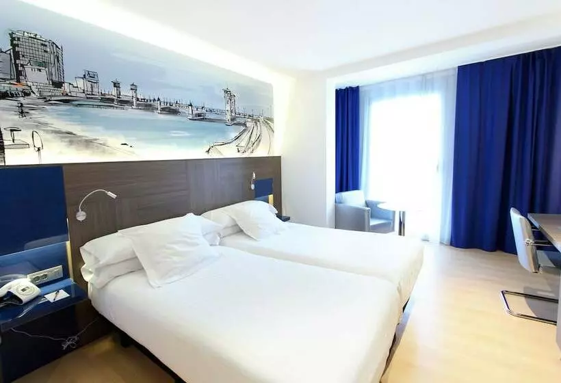اتاق استاندارد سه نفره, Eurostars Blue Coruna