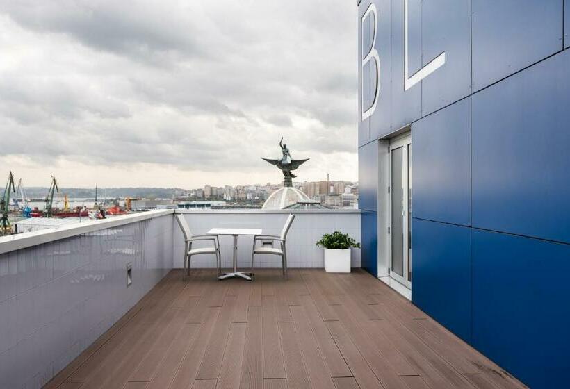 سوئیت جونیور با تراس, Eurostars Blue Coruna