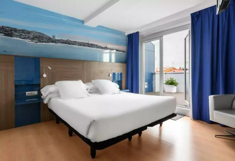 سوئیت جونیور با تراس, Eurostars Blue Coruna