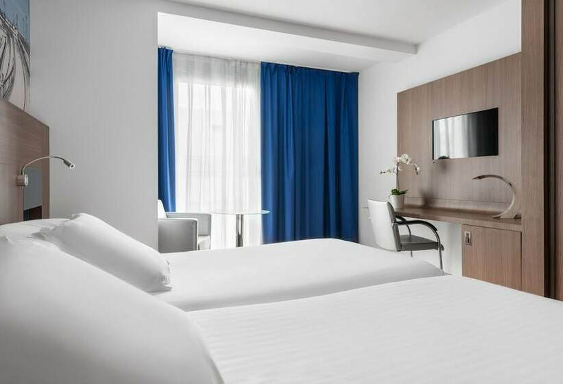 اتاق استاندارد سه نفره, Eurostars Blue Coruna