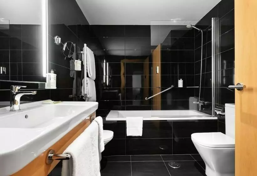 اتاق استاندارد سه نفره, Eurostars Blue Coruna