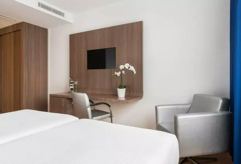 اتاق استاندارد با تراس, Eurostars Blue Coruna